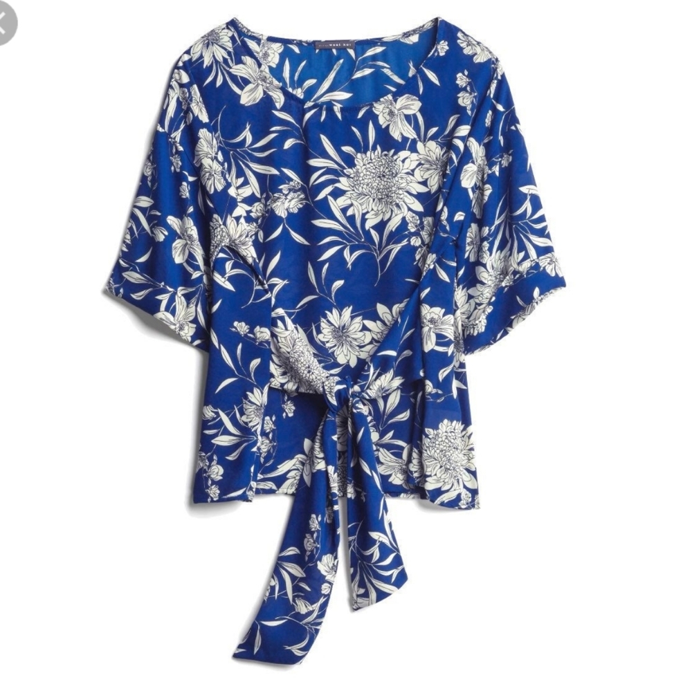 West Kei Julianne Floral Front Tie Blouse